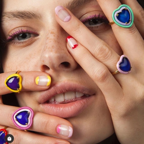 ISO Charlotte Simone x Roxanne First Mood RING🖤 - Picture 1 of 3